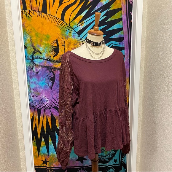 🌈 Lovely lace embroidered top - Picture 4 of 11